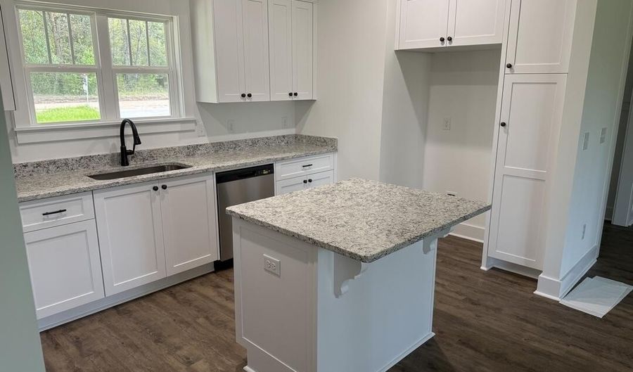 250 Dobson Rd, Beech Island, SC 29842 - 3 Beds, 2 Bath