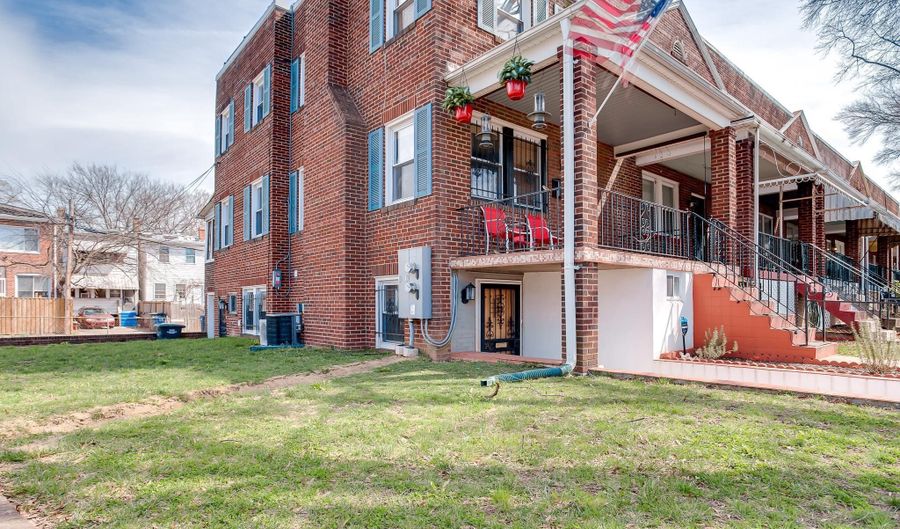 441 21ST St NE B, Washington, DC 20002 - 1 Beds, 1 Bath