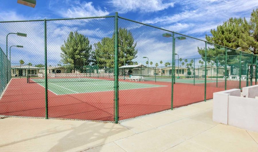 6113 S CYPRESS POINT Dr, Chandler, AZ 85249 - 2 Beds, 2 Bath