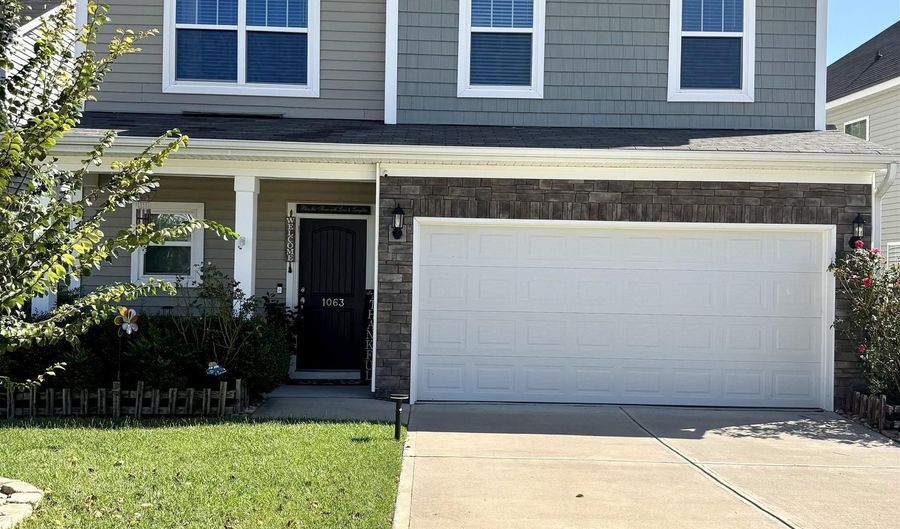 1063 Turtle Stone Rd, Blythewood, SC 29016 - 5 Beds, 3 Bath