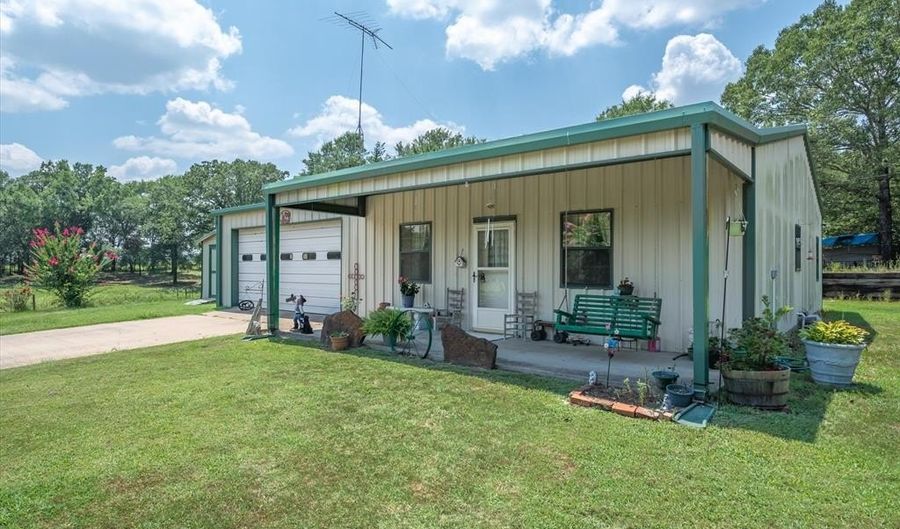 2063 RS County Road 2370 Rd, Alba, TX 75410 - 2 Beds, 1 Bath