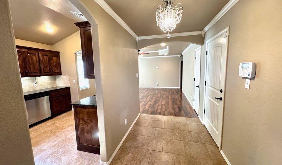 706 Cedar Ridge Dr, McAlester, OK 74501 - 3 Beds, 2 Bath