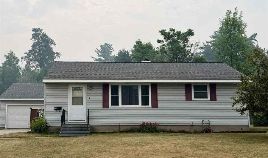 48 Elm, Babbitt, MN 55706 - 2 Beds, 2 Bath