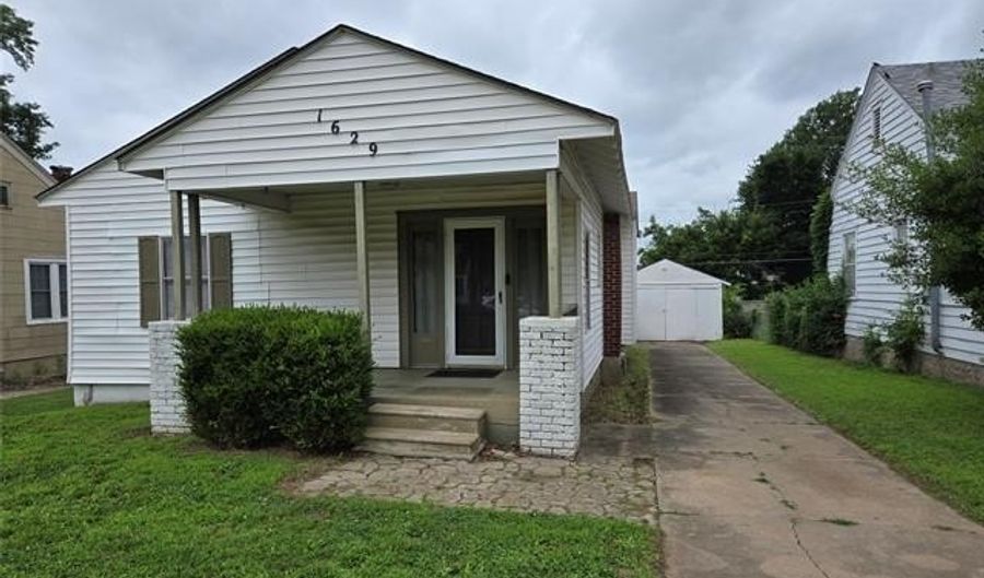 1629 S Keeler Ave, Bartlesville, OK 74003 - 3 Beds, 1 Bath