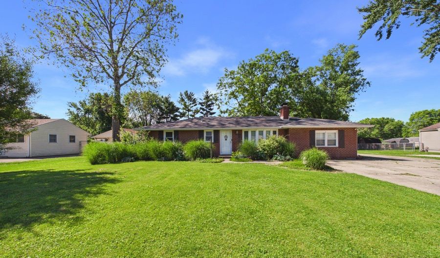 2763 W Hickory Dr, Anderson, IN 46013 - 4 Beds, 2 Bath