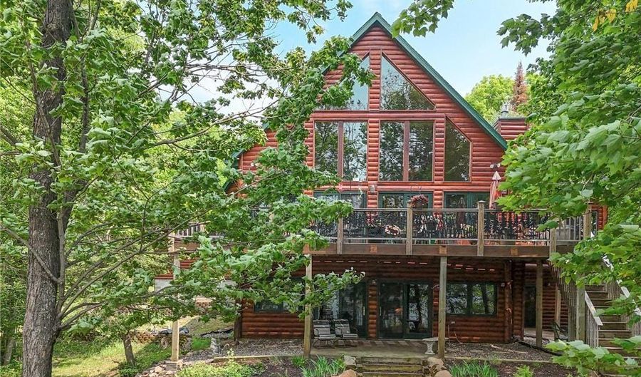 35341 Rogers Cir, Aitkin, MN 56447 - 3 Beds, 4 Bath