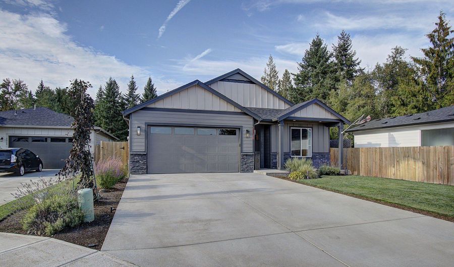 2026 SE 11TH St, Battle Ground, WA 98604 - 3 Beds, 2 Bath