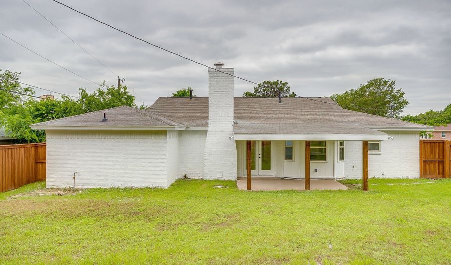220 Rolling Hills Dr, Aledo, TX 76008 - 3 Beds, 3 Bath