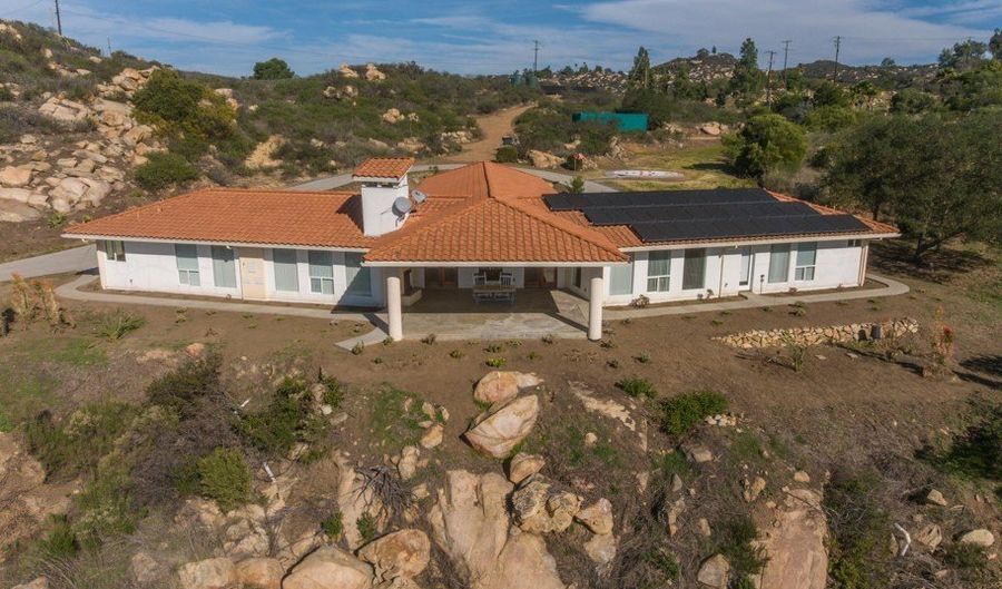 1991 Via Ladera, Fallbrook, CA 92028 - 3 Beds, 3 Bath