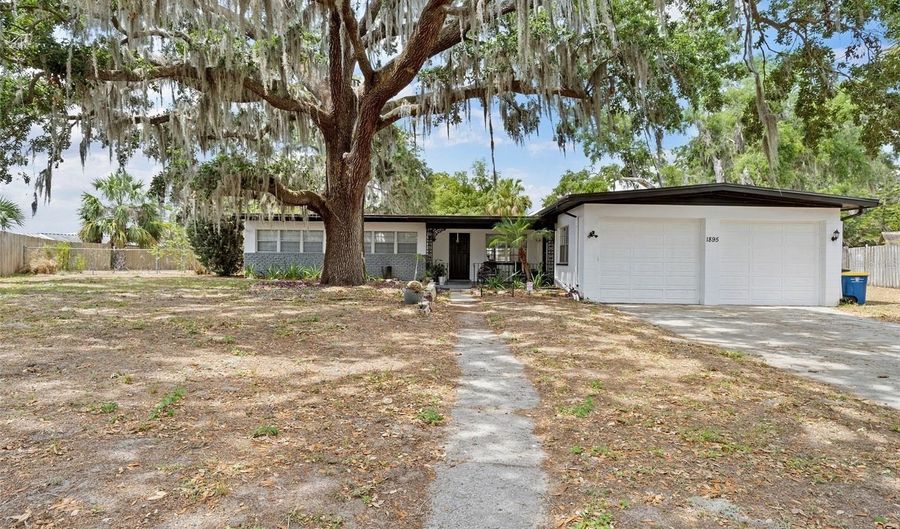 1895 EMERSON Ave, Bartow, FL 33830 - 2 Beds, 2 Bath