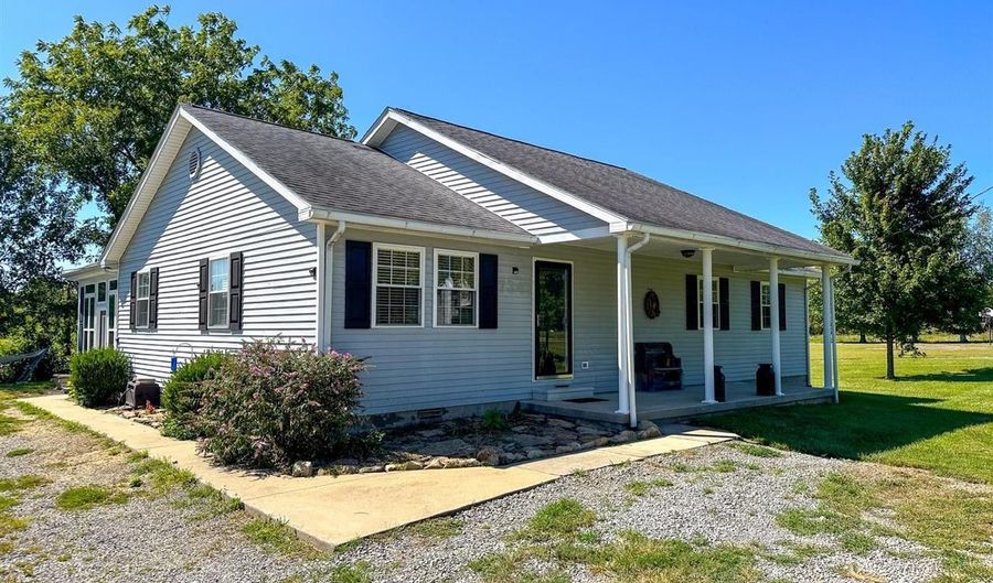 7347 Falls Of Rough Rd, Caneyville, KY 42721 - 3 Beds, 2 Bath