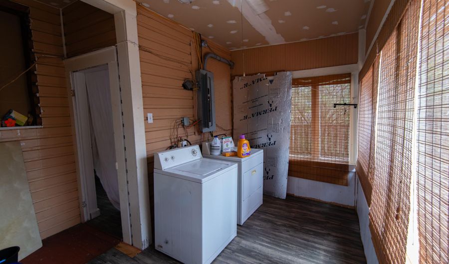 270 E Church, Ackerman, MS 39735 - 4 Beds, 2 Bath