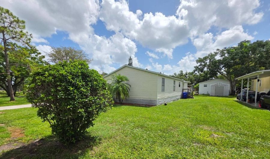 1769 White Cloud Ave, Apopka, FL 32712 - 3 Beds, 2 Bath