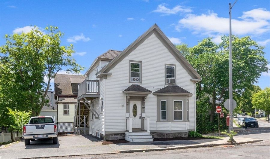 69 Hale St 1, Beverly, MA 01915 - 1 Beds, 2 Bath