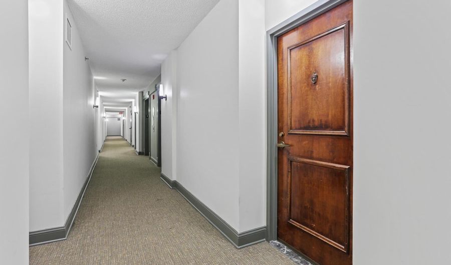 4801 FAIRMONT Ave 801, Bethesda, MD 20814 - 1 Beds, 1 Bath