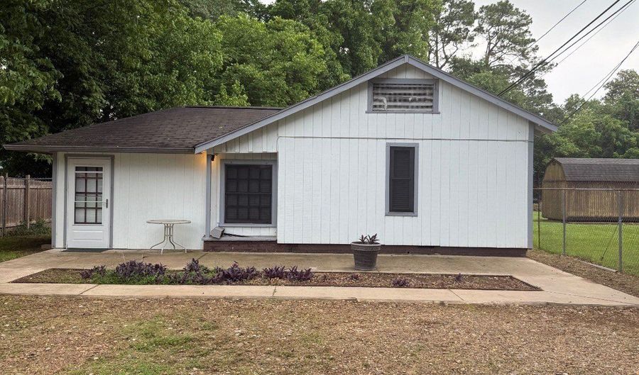 255 E Joyner, Ashdown, AR 71822 - 2 Beds, 1 Bath