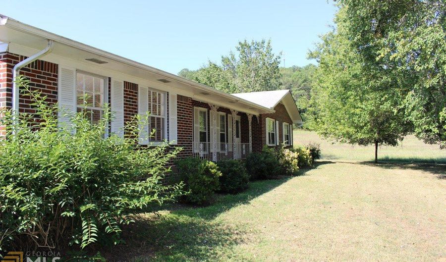 167 Gadsden Hwy, Cave Spring, GA 30124 - 3 Beds, 2 Bath