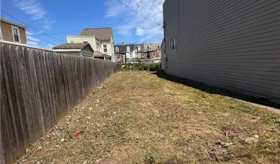 621 N 9th St, Allentown, PA 18102 - 0 Beds, 0 Bath