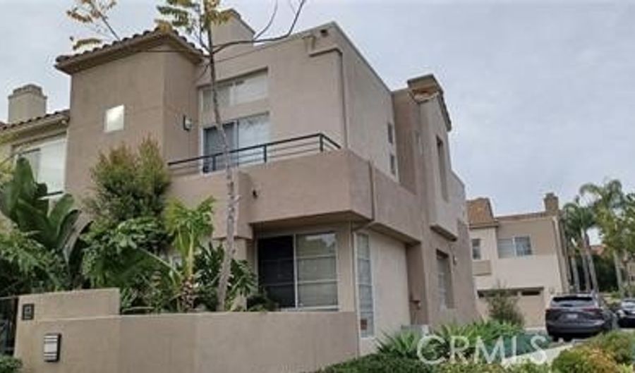 13 Mariah, Aliso Viejo, CA 92656 - 3 Beds, 3 Bath