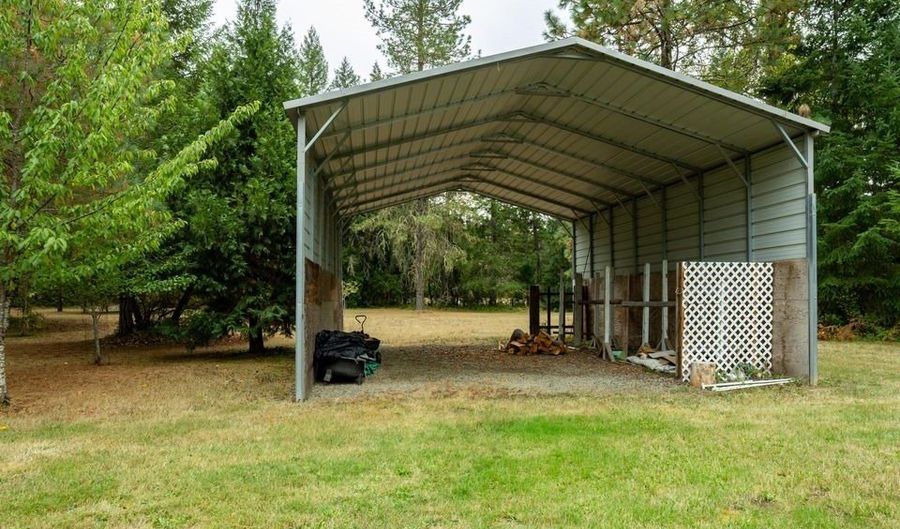1121 YEUST Rd, Azalea, OR 97410 - 3 Beds, 3 Bath