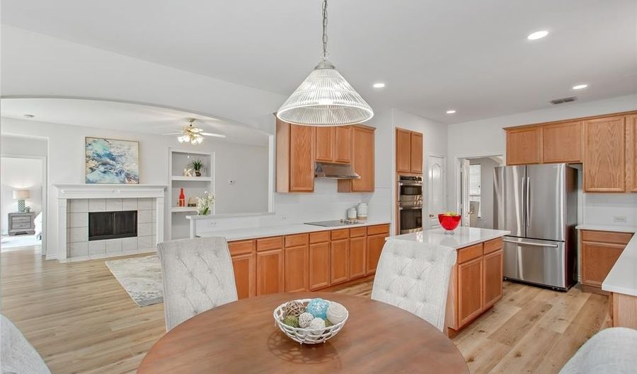 810 Linda Ct, Allen, TX 75002 - 4 Beds, 3 Bath