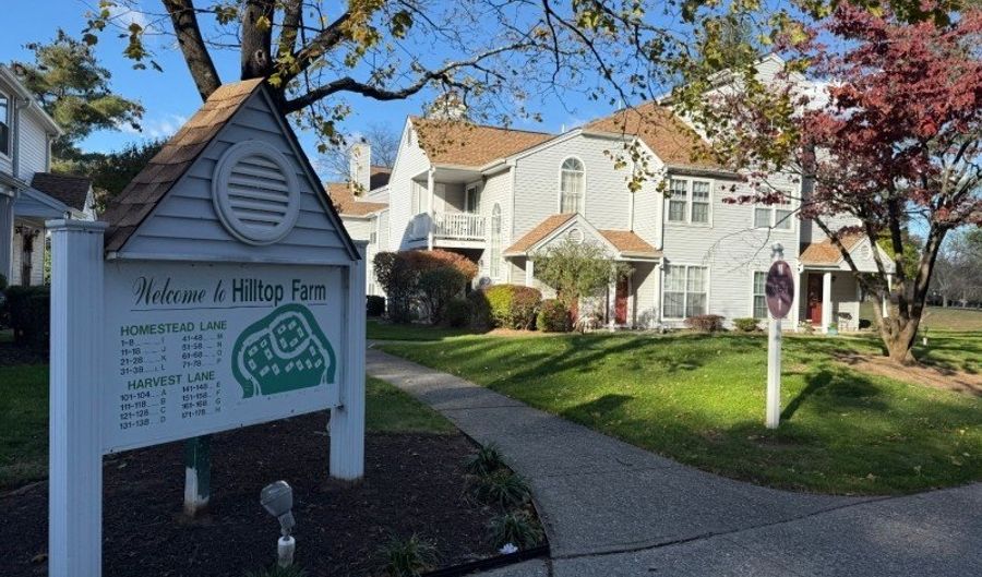 75 Homestead Ln, Bayonne, NJ 07035 - 2 Beds, 2 Bath