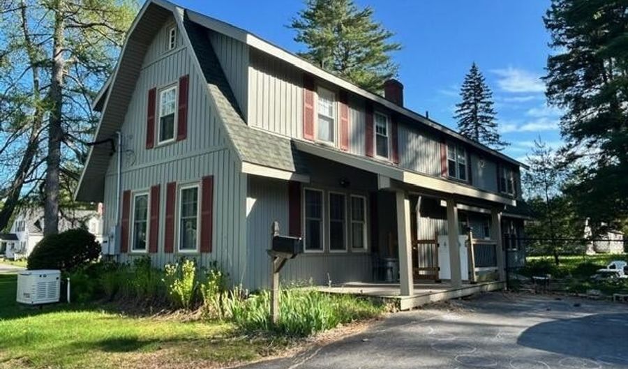 35 Dunning Blvd, Bangor, ME 04401 - 5 Beds, 4 Bath