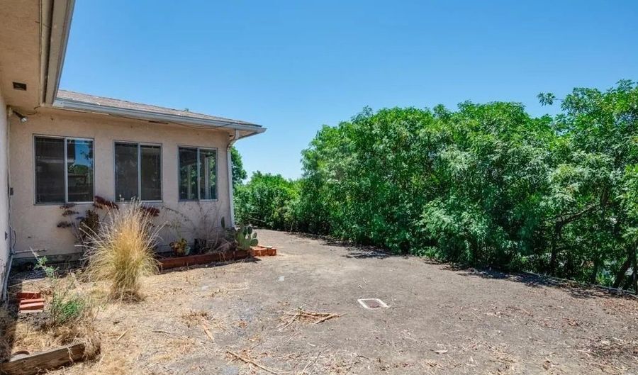 5639 Dorothy Way, San Diego, CA 92115 - 3 Beds, 2 Bath