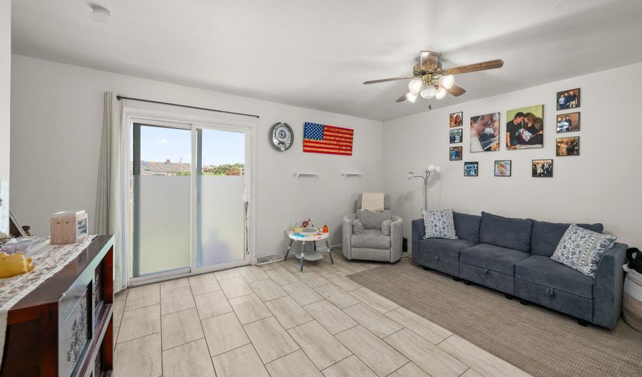 326 COMMONS, Camden, DE 19934 - 2 Beds, 2 Bath