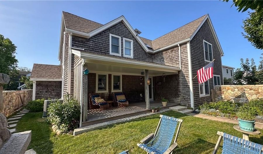 208 Chapel St, Block Island, RI 02807 - 4 Beds, 3 Bath