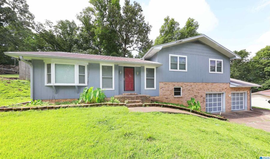 1620 MOUNTAIN OAK Dr, Anniston, AL 36206 - 3 Beds, 2 Bath