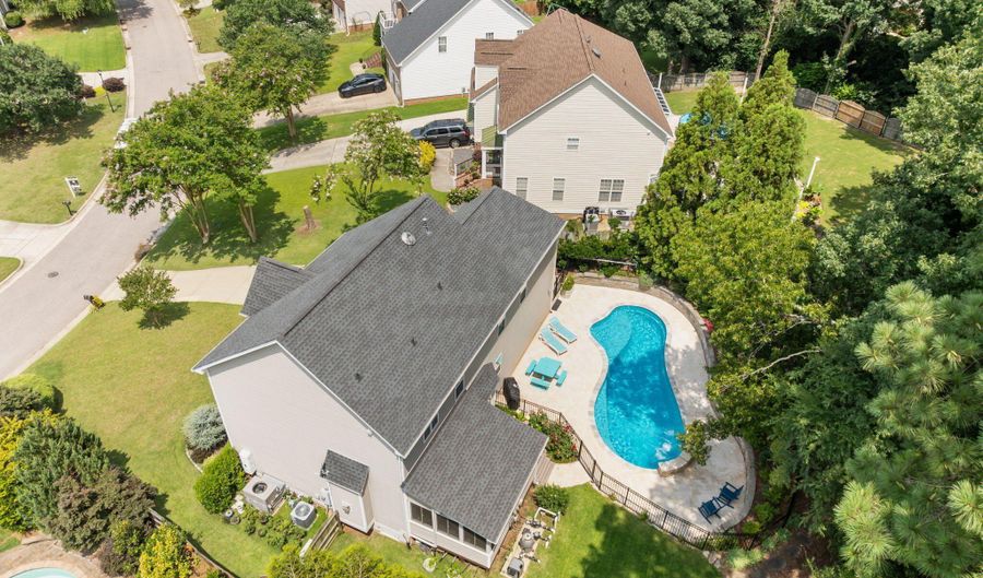 1802 Abby Knoll Dr, Apex, NC 27502 - 5 Beds, 3 Bath