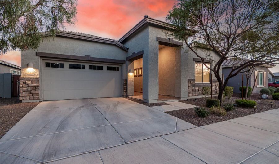 21255 W Ashland Ave, Buckeye, AZ 85396 - 3 Beds, 3 Bath