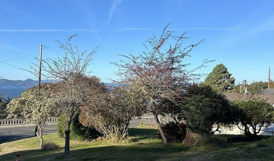 19 TH St, Astoria, OR 97103 - 0 Beds, 0 Bath