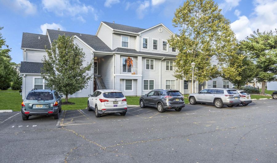 1813 Waters Edge Dr, Toms River, NJ 08753 - 1 Beds, 1 Bath