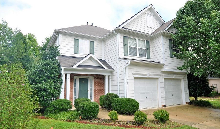 806 Brickstone Dr, Apex, NC 27502 - 3 Beds, 3 Bath