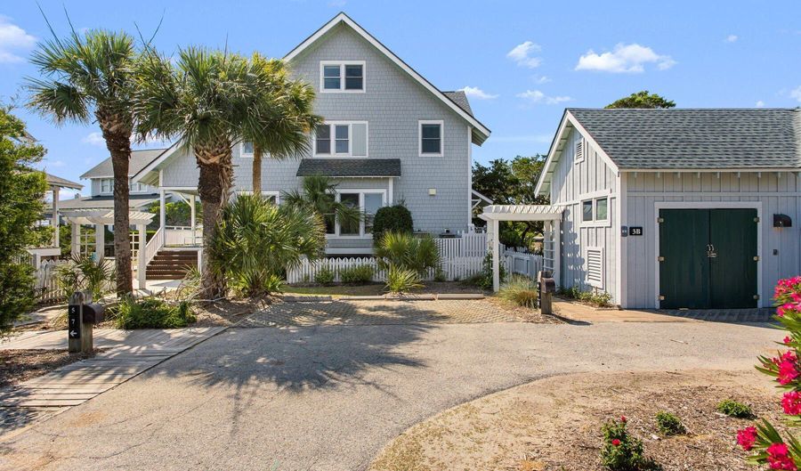3 Scotch Bonnet Ln # B, Bald Head Island, NC 28461 - 3 Beds, 4 Bath