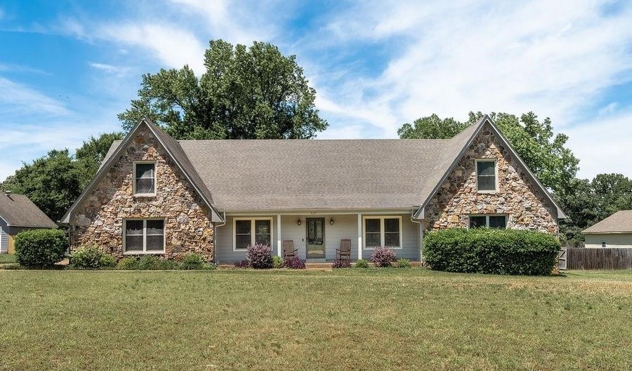4125 SUNNY MEADOWS Rd, Bartlett, TN 38135 - 5 Beds, 4 Bath