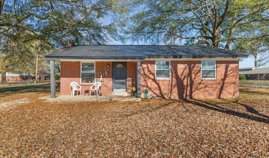 512 Karen Ln, Baldwyn, MS 38824 - 3 Beds, 1 Bath