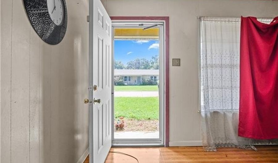512 SLOCUM Dr, Alexandria, LA 71302 - 3 Beds, 1 Bath