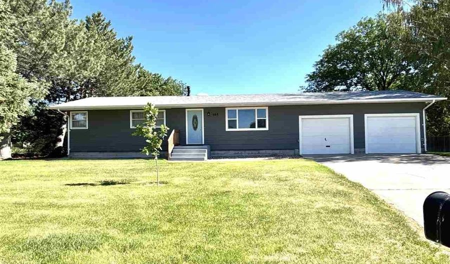105 E 13TH St, Bayard, NE 69334 - 4 Beds, null Bath