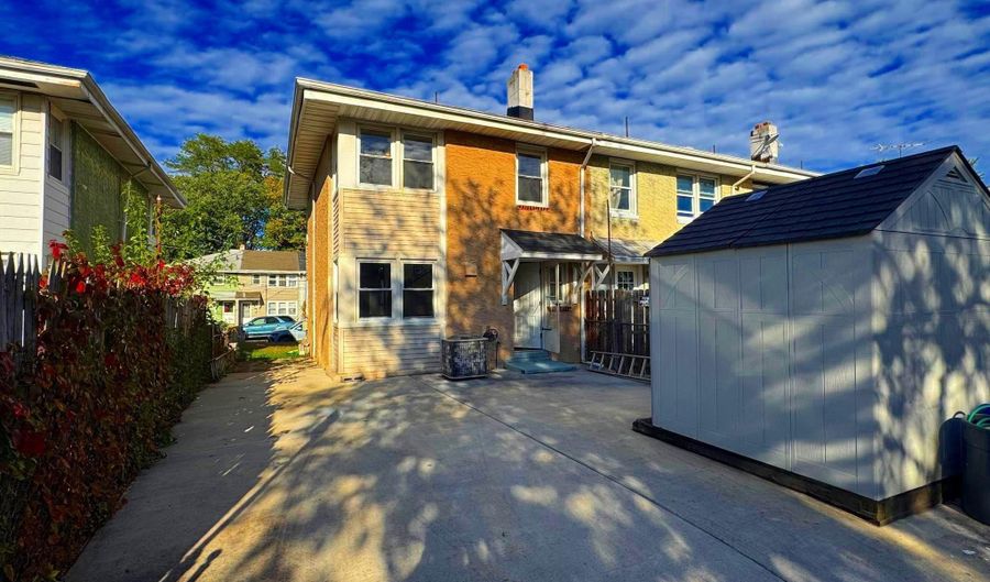 1038 ALCYON Dr, Bellmawr, NJ 08031 - 3 Beds, 2 Bath