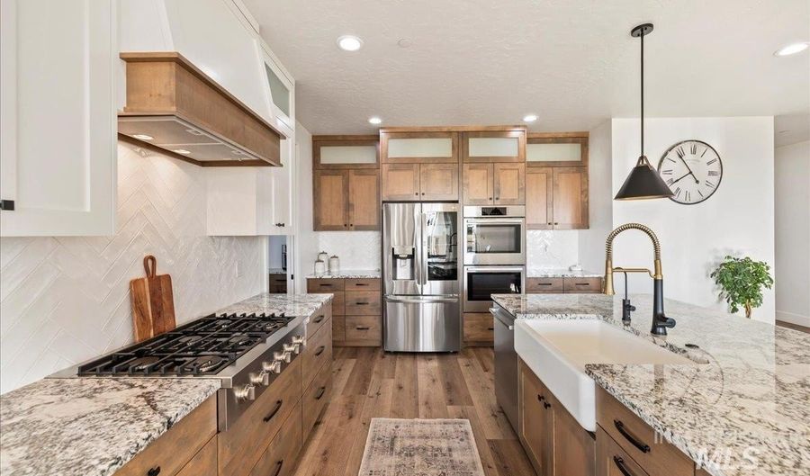 27705 Gray Sage, Caldwell, ID 83607 - 5 Beds, 4 Bath