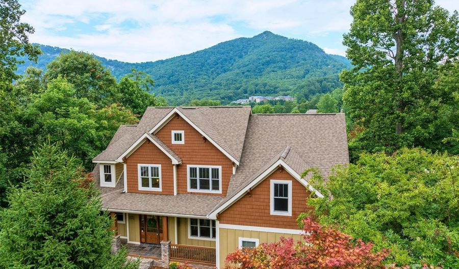 103 Village Pointe Ln, Asheville, NC 28803 - 6 Beds, 4 Bath