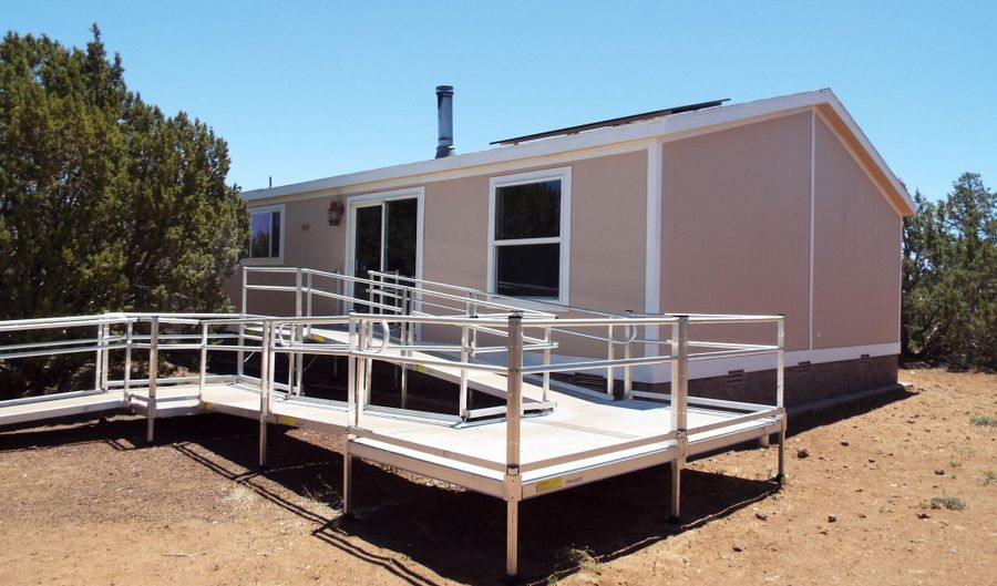 29 8027, Concho, AZ 85924 - 3 Beds, 2 Bath