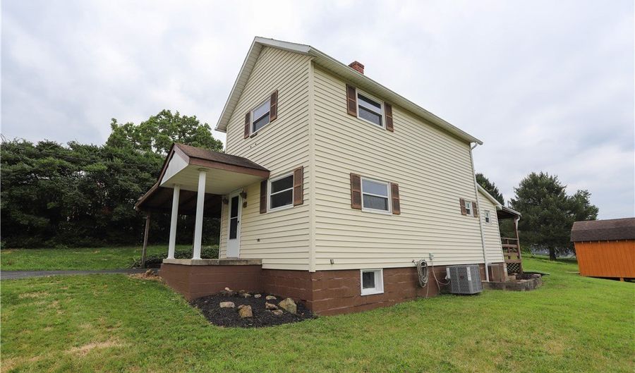 513 Bucktown Rd, Adamsburg, PA 15611 - 2 Beds, 1 Bath