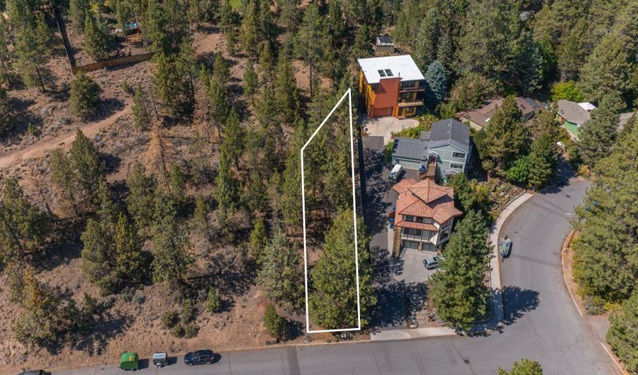 1710 SW Knoll Ave, Bend, OR 97702 - 0 Beds, 0 Bath