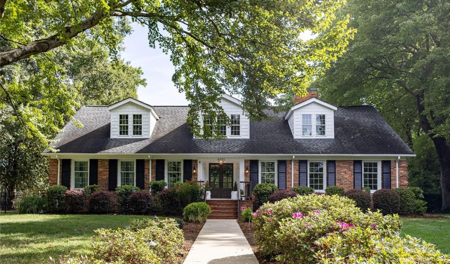 4401 Town And Country Dr, Charlotte, NC 28226 - 4 Beds, 3 Bath