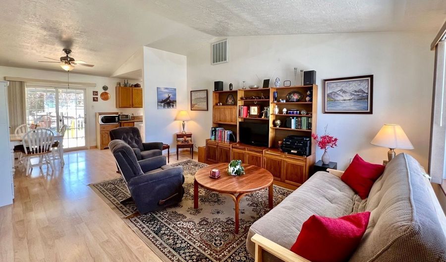 2102 Liberty Dr, Elko, NV 89801 - 3 Beds, 2 Bath