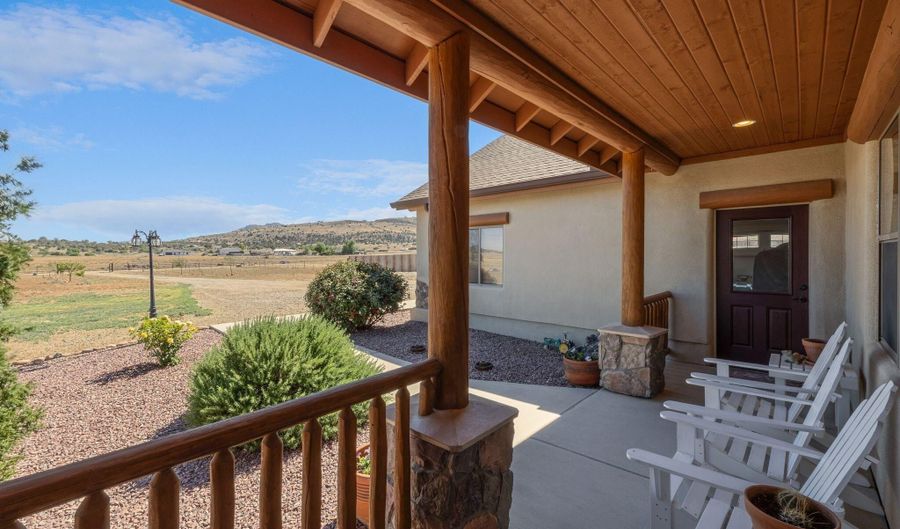 3600 W Meadow Lake Dr, Chino Valley, AZ 86323 - 3 Beds, 2 Bath